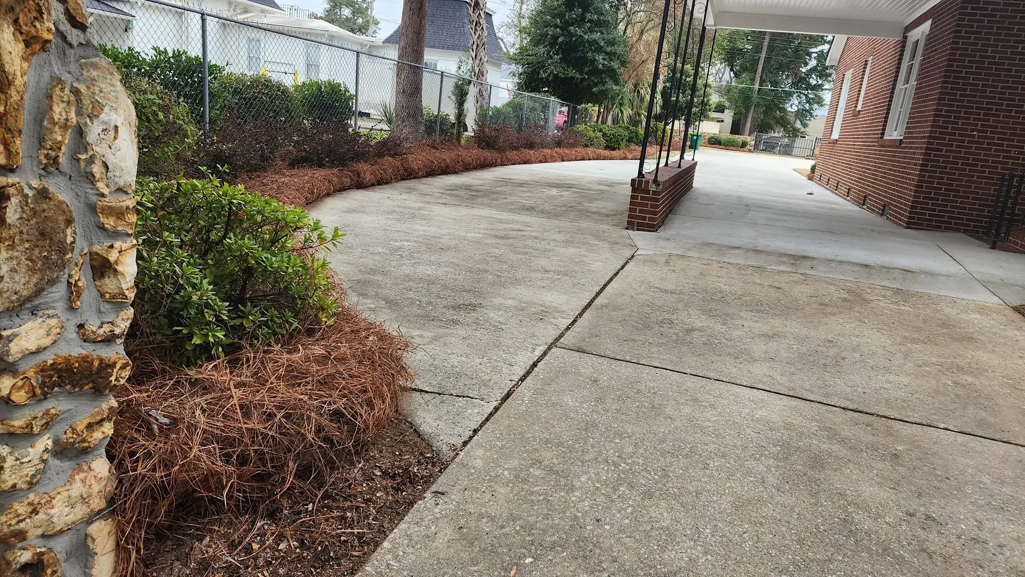 LPZ Pro lawn care and landscaping work in the Albany area